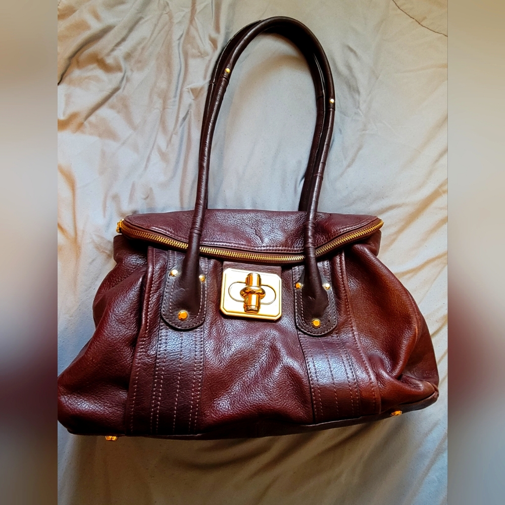 B. Makowski satchel, red leather w/ Elegant Satin-Lining, deep pockets